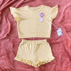 NWT | Bearpaw Yellow Ruffle Sleeve Top & Shorts Set | Size 7/8 | Girls